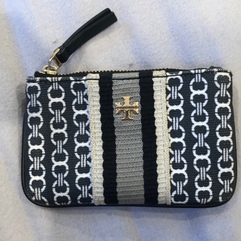 Navy Tory Burch coin purse